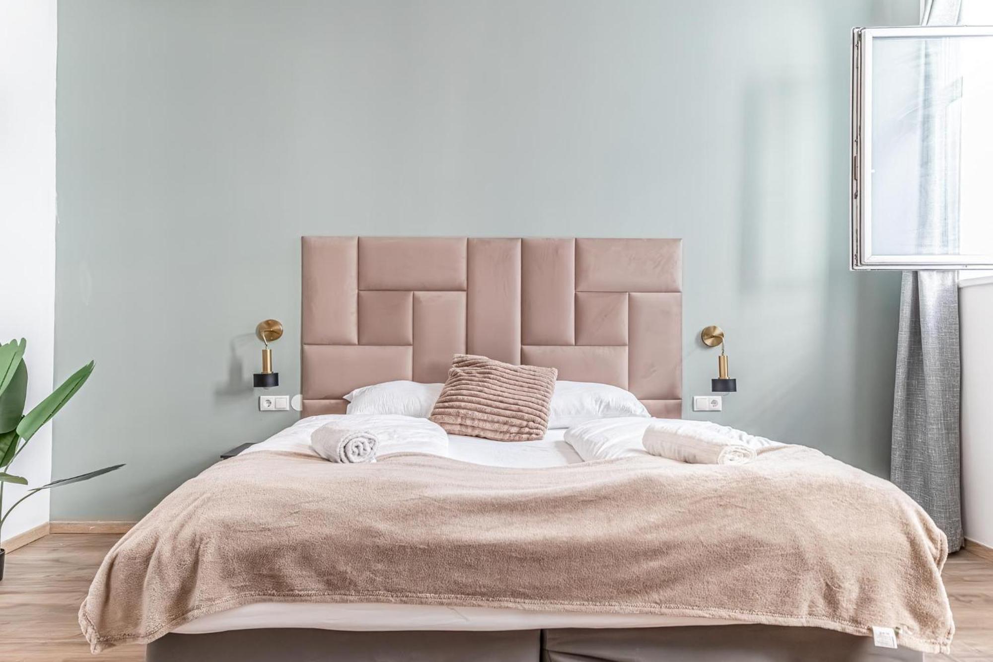 Kingbed 1br With Ensuite Washer & Smart Tv Apartment