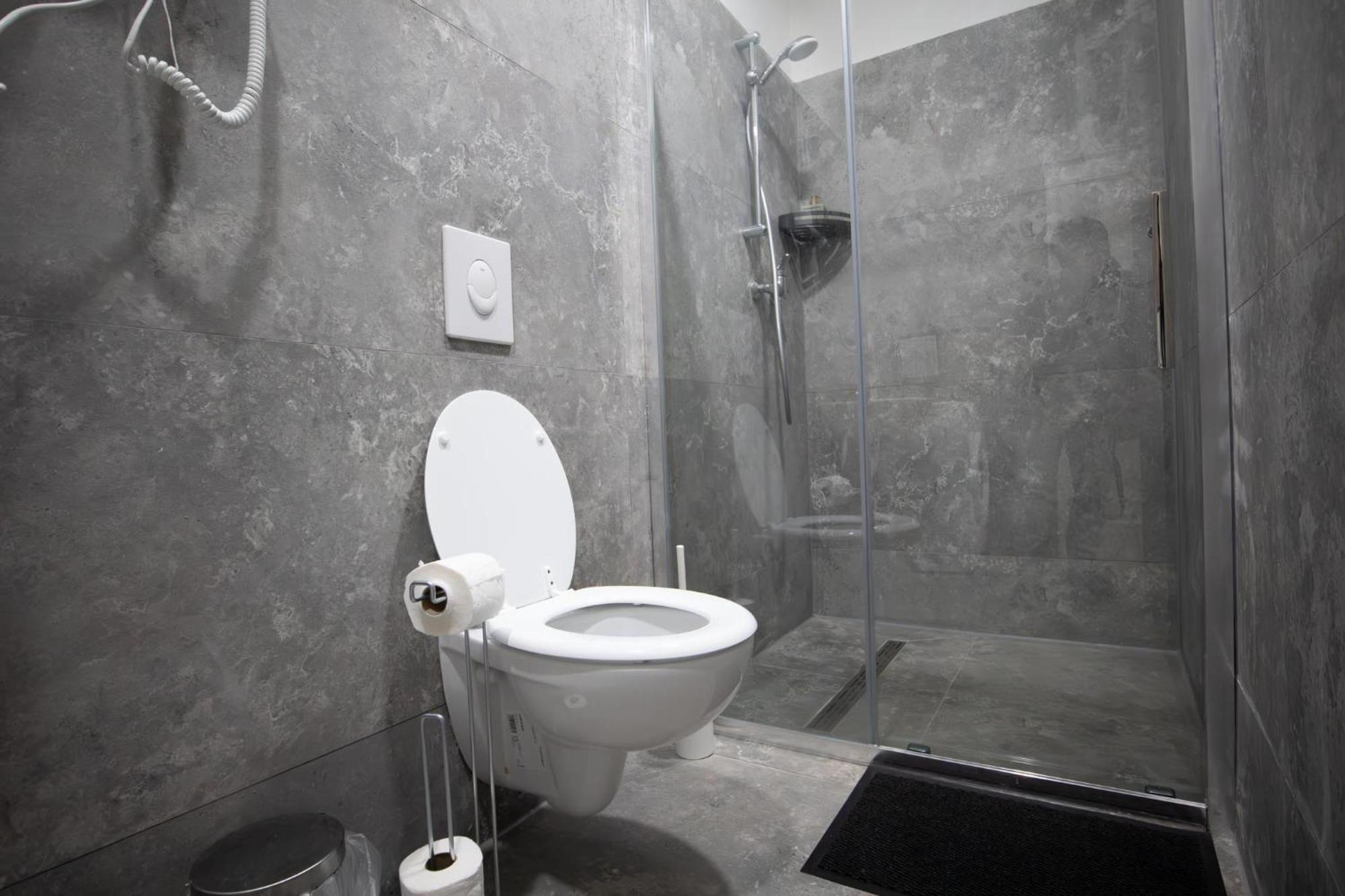Apartment Kingbed 1br With Ensuite Washer & Smart Tv Wien